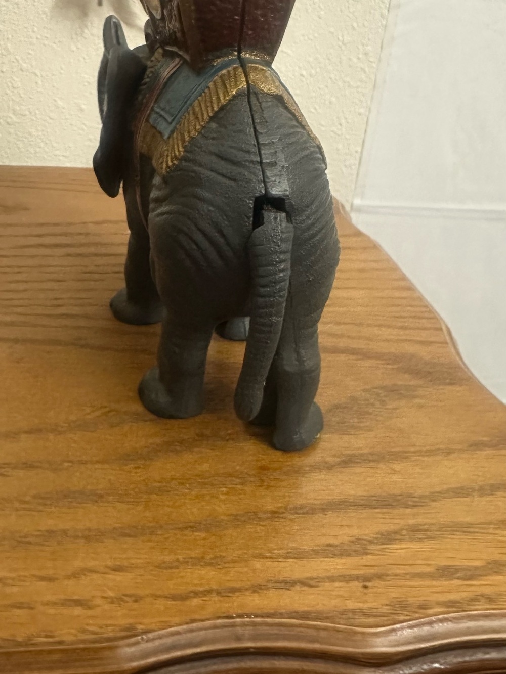 collective elephant - Picture 4 of 7